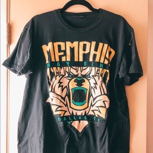 MEMPHIS MAY FIRE GRAPHIC TEE